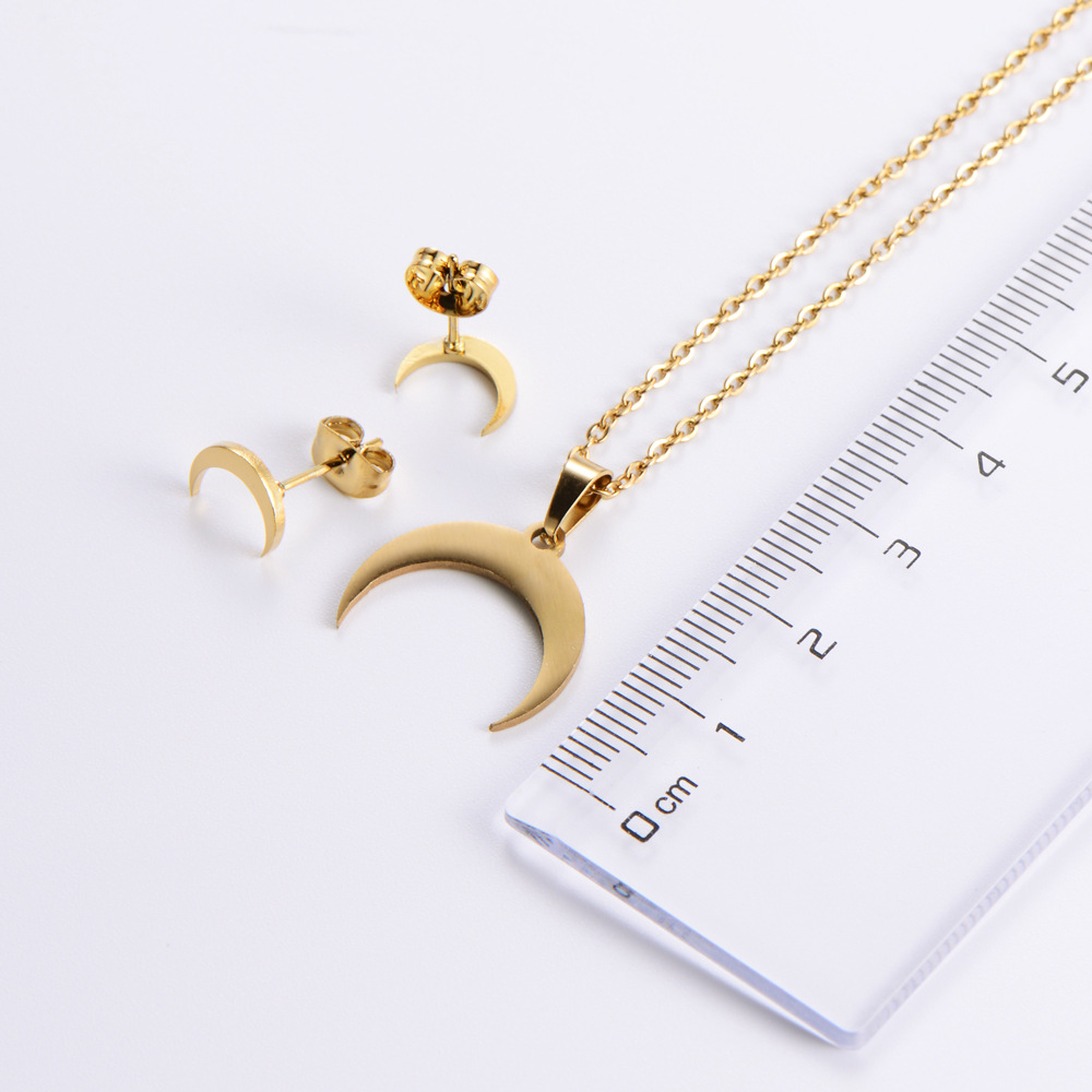 AML Titanium Ornament Simple Set Moon Earrings Fashion Pendant Plated Clavicle Chain 2021plated New