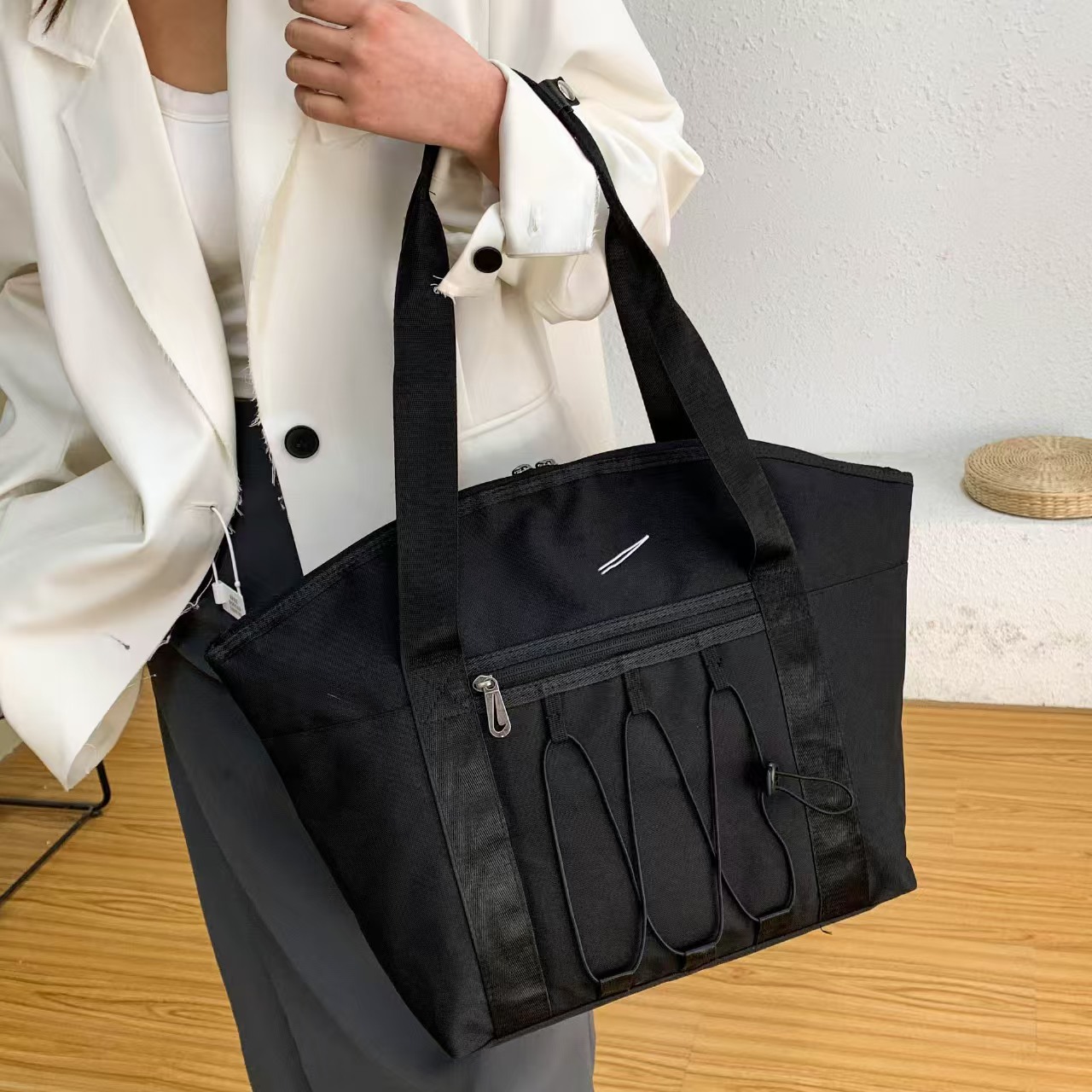 Shoulder Bag for Men 2025 New Large Capacity Casual Hand Bag Computer Backpack Tote Bag Satchel Travel Bag for Women