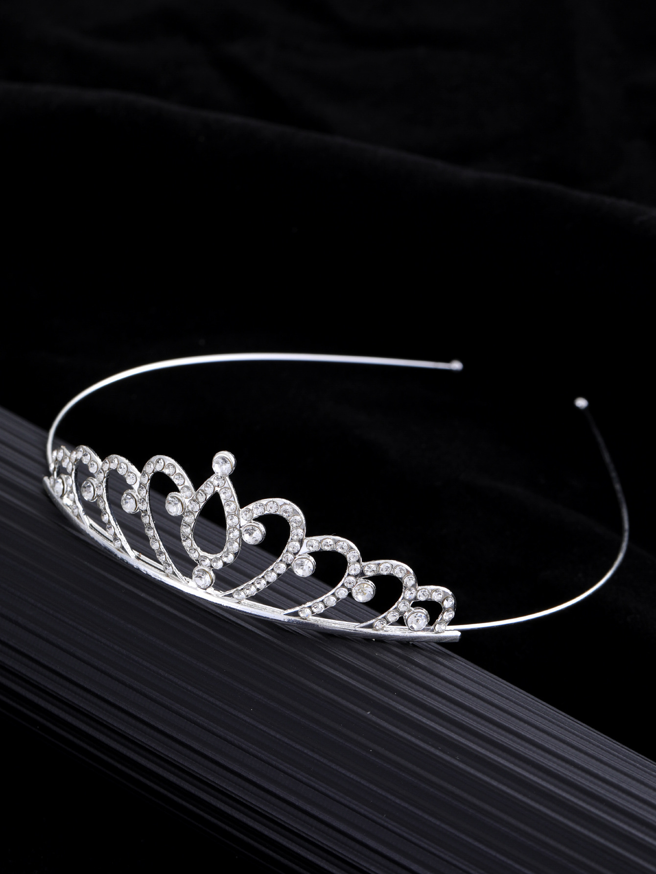 Nueva princesa de diamante para niños corona de aleación banda de pelo niñas danza estereoscópica bebé cumpleaños diamante adornamiento para el pelo