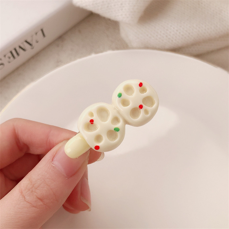 7g Weight Hair Clip Hair Accessories Type 1 Piece Quantity Holiday, Street Occasion Acrylic Material Fruit Pattern All Seasons Season Women's Gender Cute Style Cute Women's Fruit Acrylic Hair Clip 9