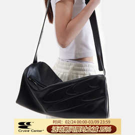 油蜡黑皮不规则斜跨单肩手提背包大容量包日常通勤包黑色图片款男