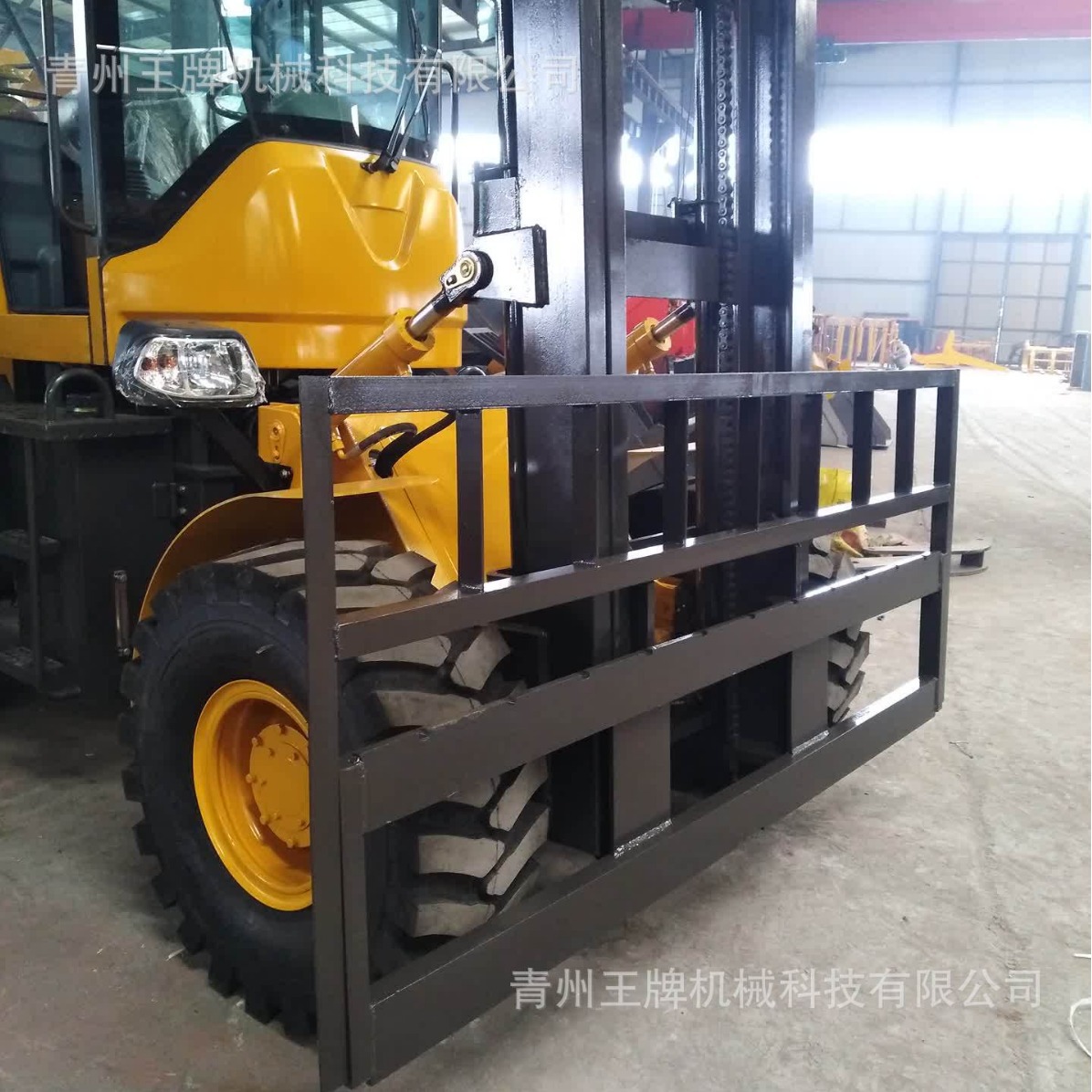 厂家直销各种车型货叉架 设计安装 叉车属具加宽加长改装各种属具