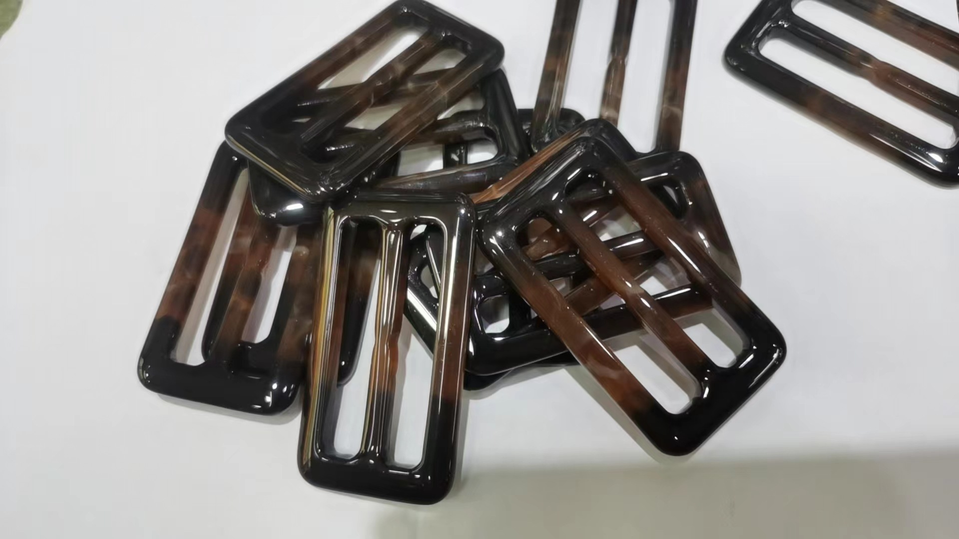 HY-435 다크 커피 광택 내경 2CM