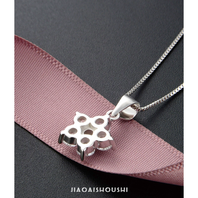 Zirconium, pendant, chain for key bag , small design necklace, flowered, Korean style, simple and elegant design, trend of season, wholesale