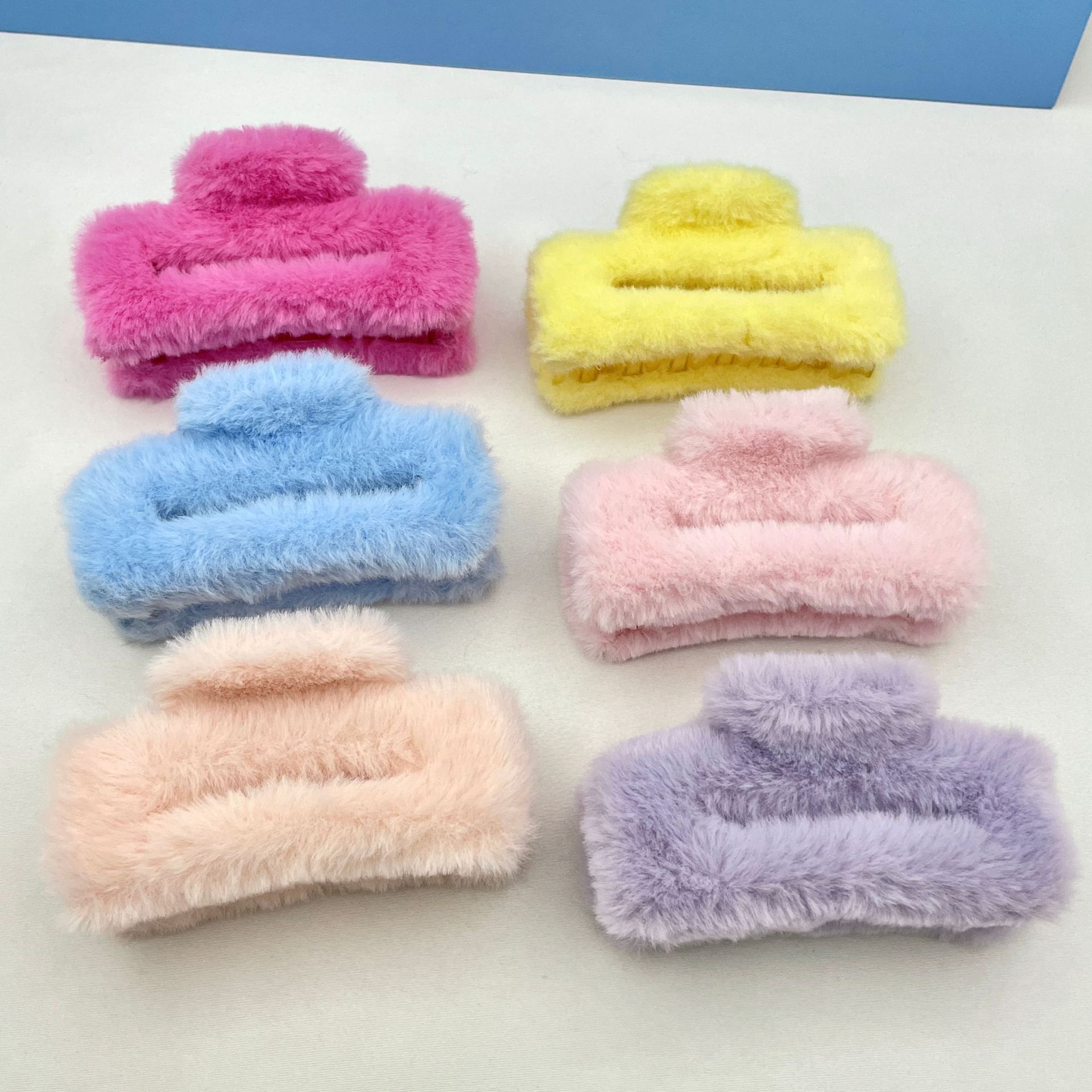 Oufeirle Autumn and Winter Square Plush Hair Clip Large Handmade Rabbit Fur Shark Clip Fluffy Hair Bun Clip Hair Accessory