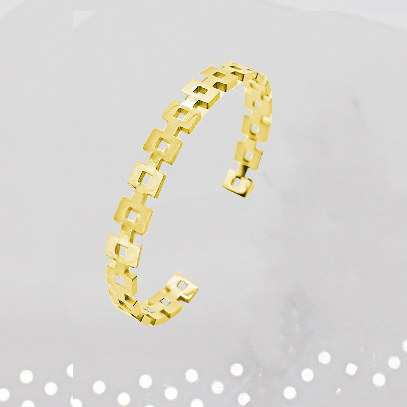 Retro Geometric Stainless Steel Plating Bangle 1 Piece