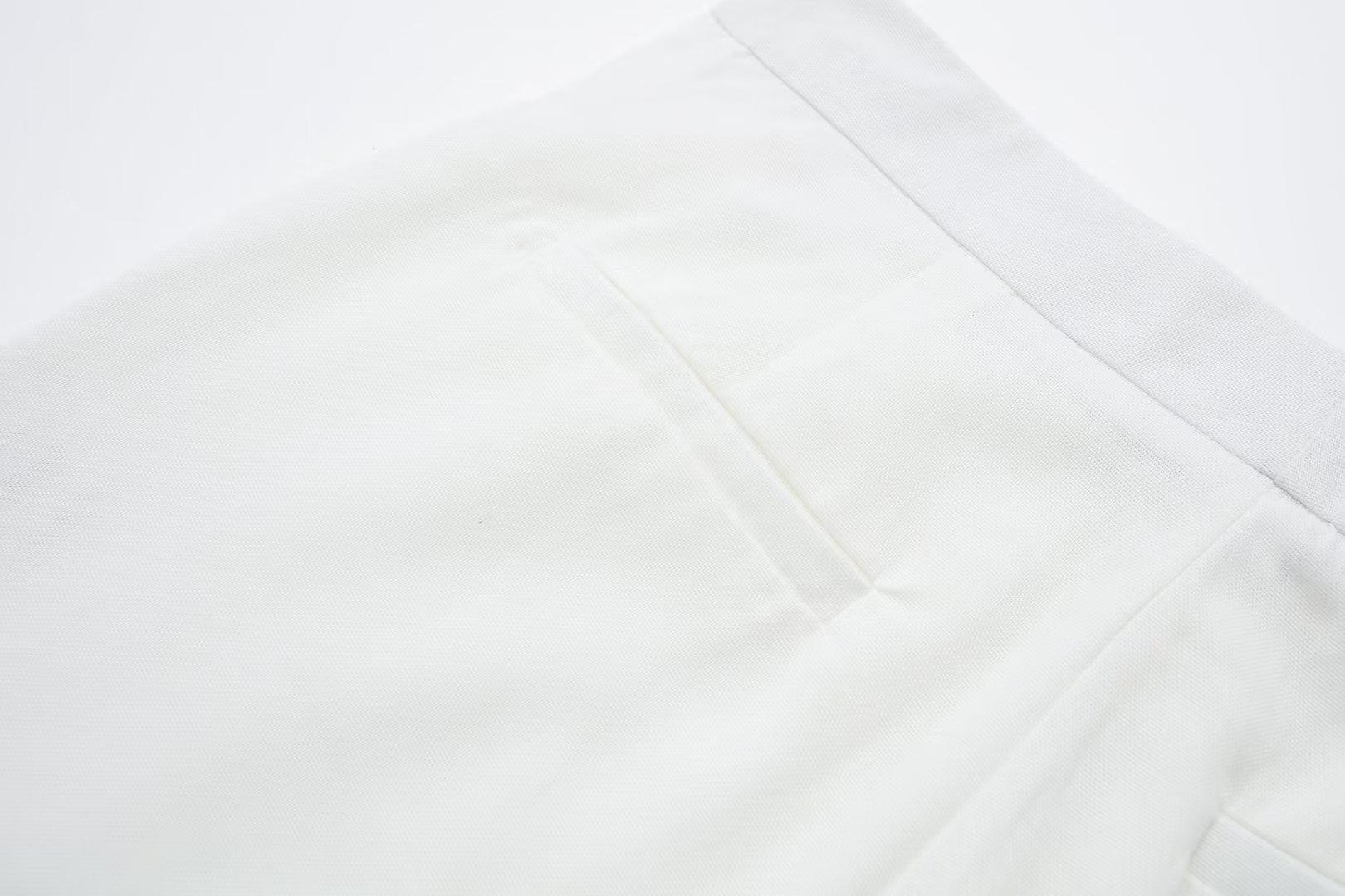 157g Weight Long Sleeve Sleeve Length Viscose fiber Fabric Type Pants Sets Sets Type 3 Pieces Set Quantity Daily Occasion Turndown Neckline Regular Fit Fit Type Solid Color Pattern Summer, Spring Season Women's Gender Business, Classic Style Style Women's Long Sleeve Blazers Business Classic Style Solid Color 74