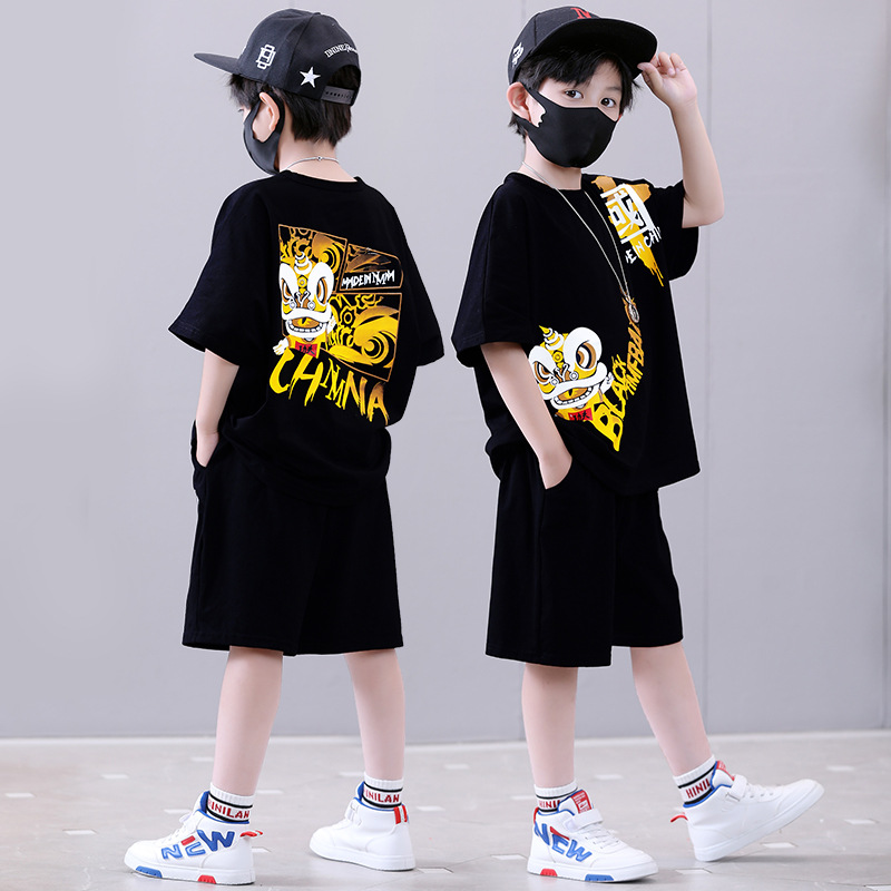 Sportssett 2023 Nye kortermede shortser for barn Sommerklær for gutter Kule og trendy_voghion.com