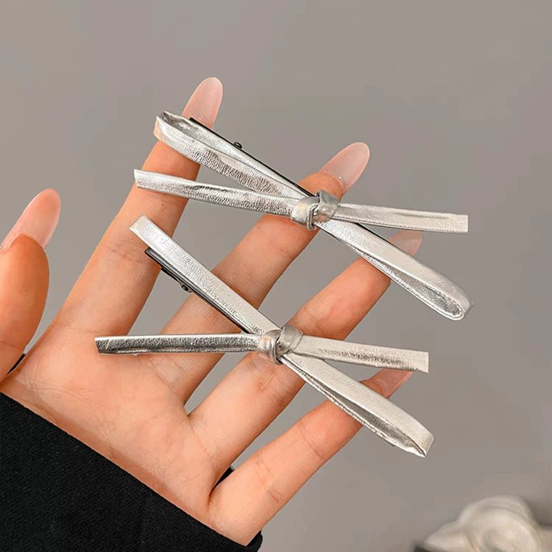 Заколка-бантик, hairgrip — одиночная или набор из 2 серебристых зажимов, 8,32 см