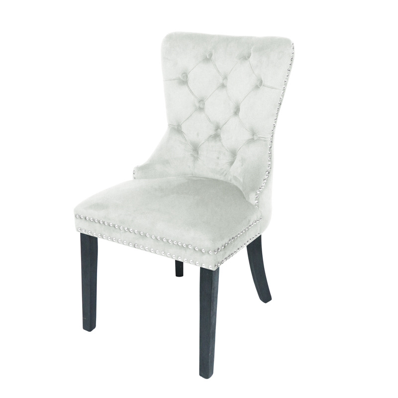 Silla de comedor de hotel de tela de estilo europeo silla de madera maciza de respaldo suave bolsa respaldo hebilla occidental restaurante comedor Silla de ocio al por mayor