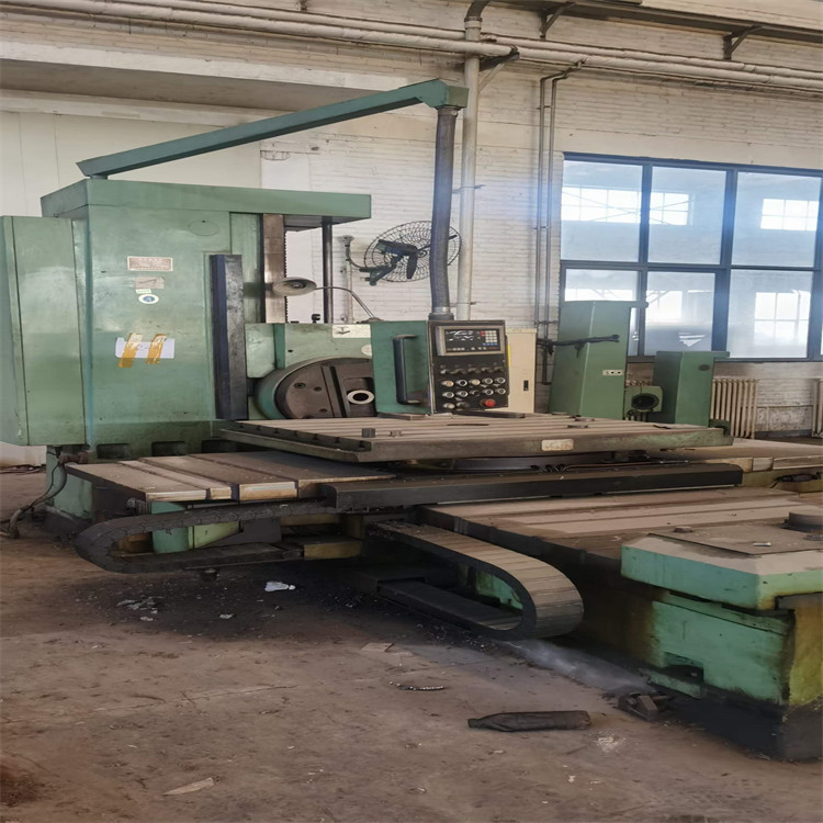 处理二手中捷TPX6111B卧式铣镗床二手中捷110镗床