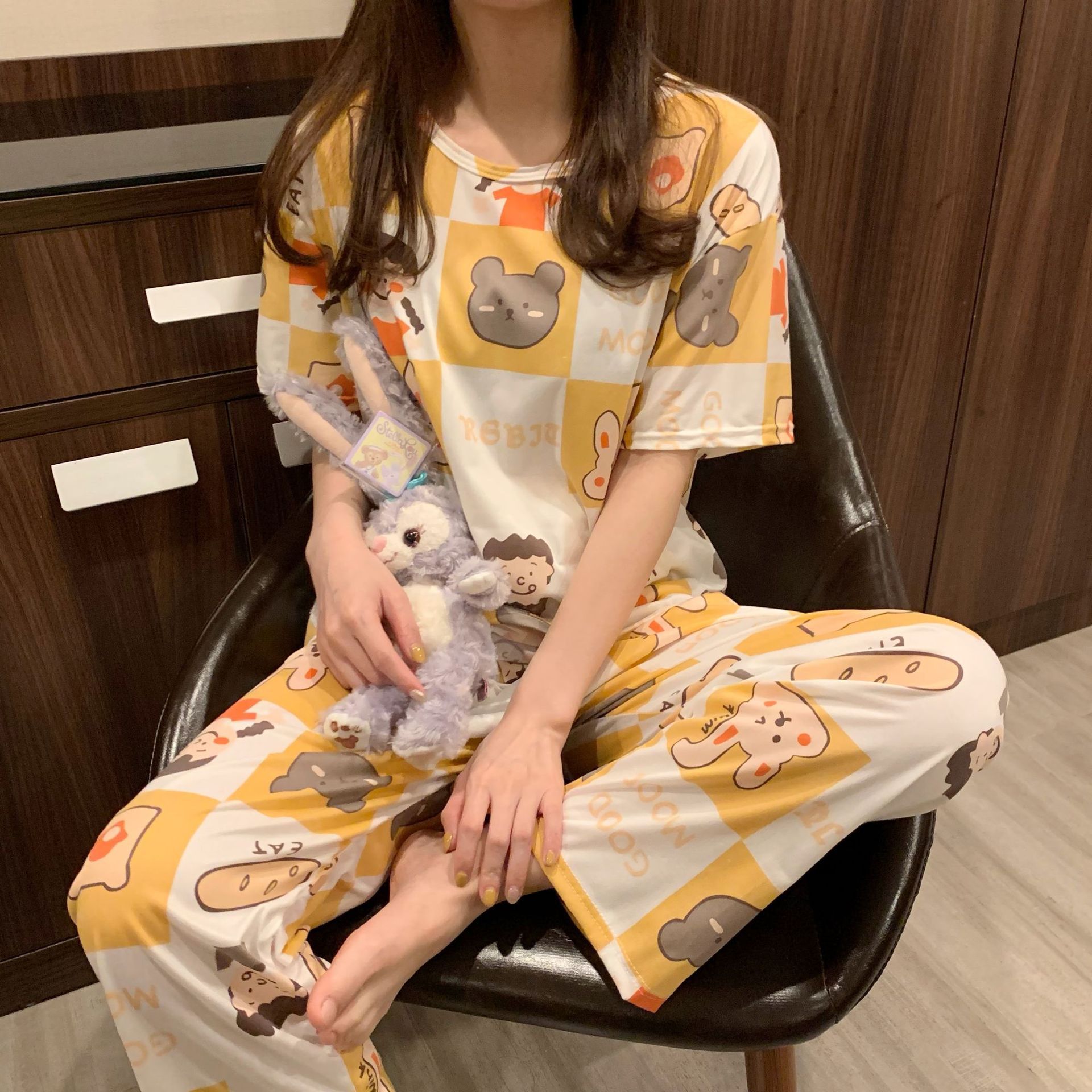 Pijamas pantalones de manga corta traje de dos piezas estudiante estilo coreano dibujos animados mujeres jóvenes delgadas primavera y otoño verano nueva ropa para el hogar