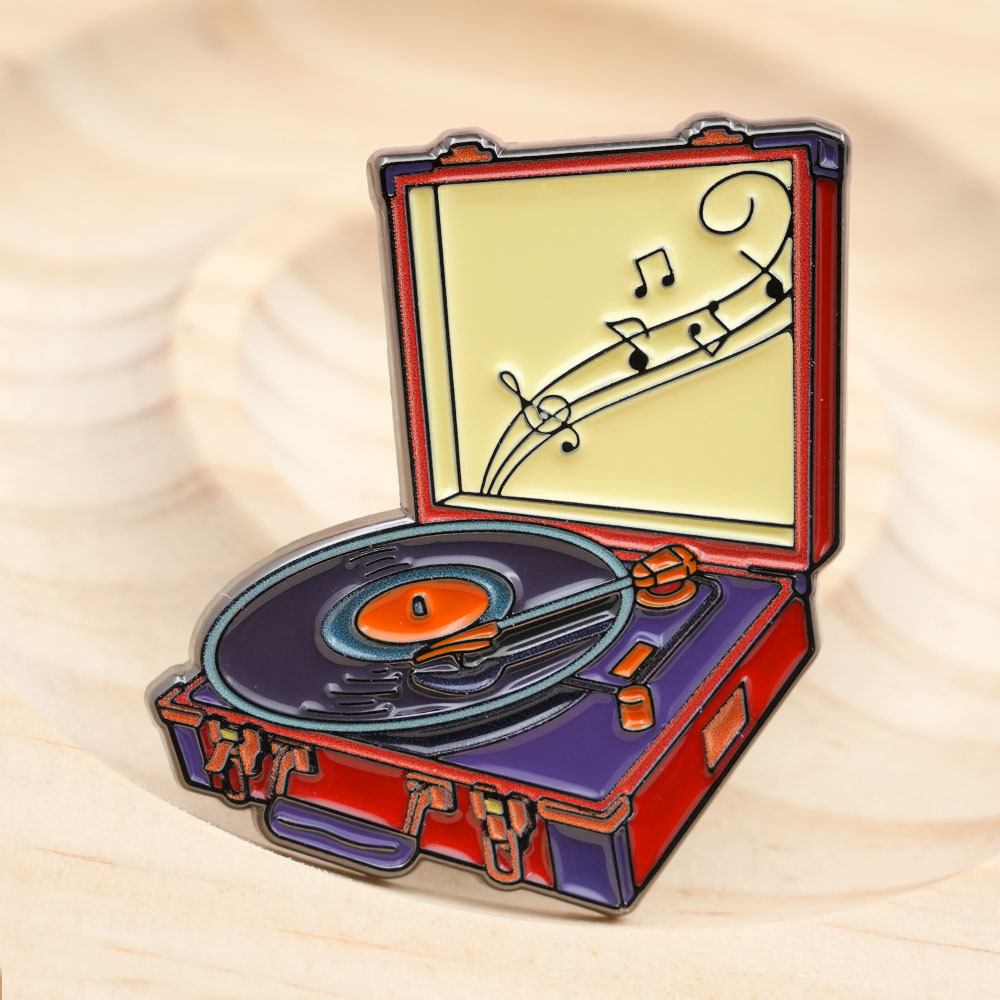 Vinyl Record Player Badge Music Theme Phonograph Brooch 80S Retro Jewelry Gift