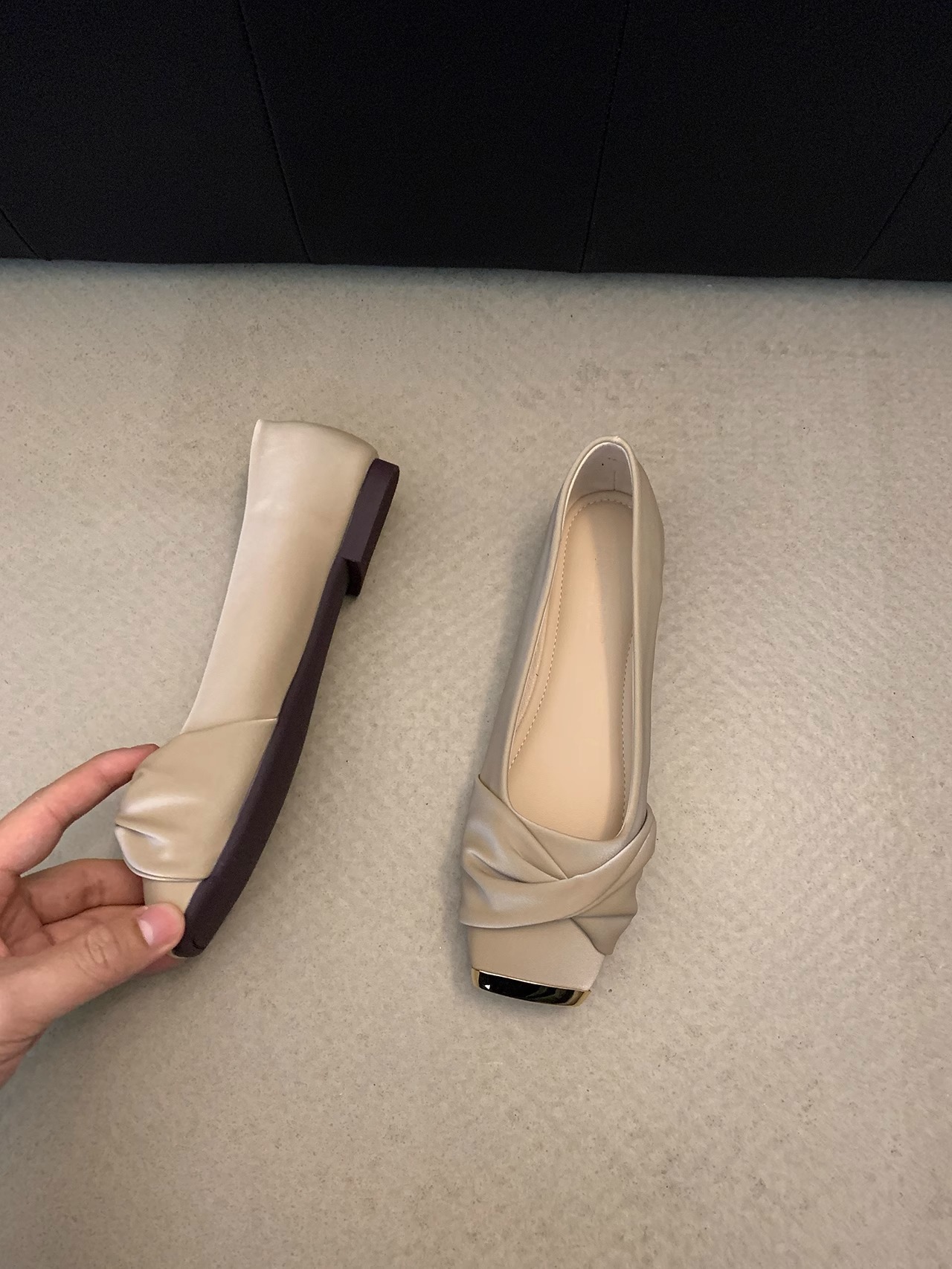 Flat Elegant Gentle High-End Commuter Shoes For Women 2025 New Spring French Square Toe Mary Jane Loafers_vogvips.com