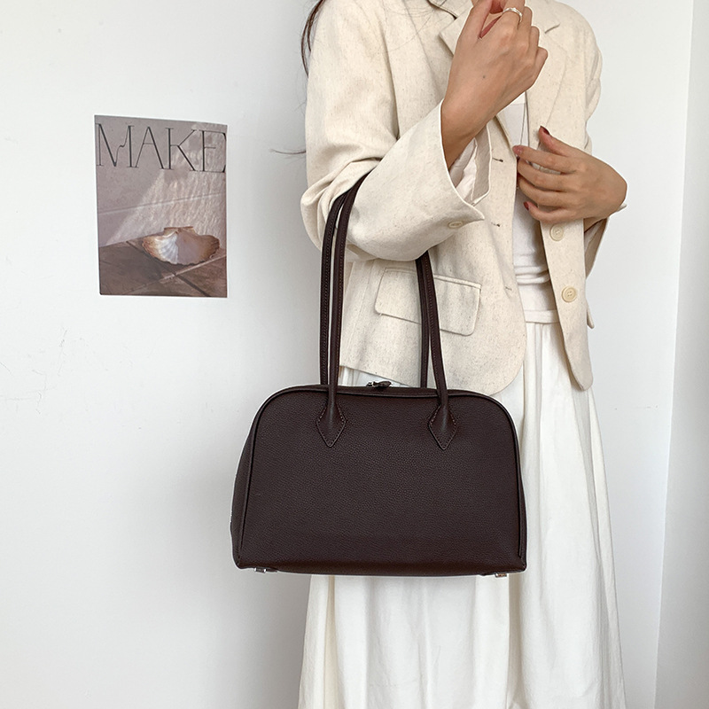 New Top Grain Cowhide Boston Pillow Bag Korean Niche Underarm Bag For Women Large Capacity Commuter Shoulder Handbag - Thumbnail 3