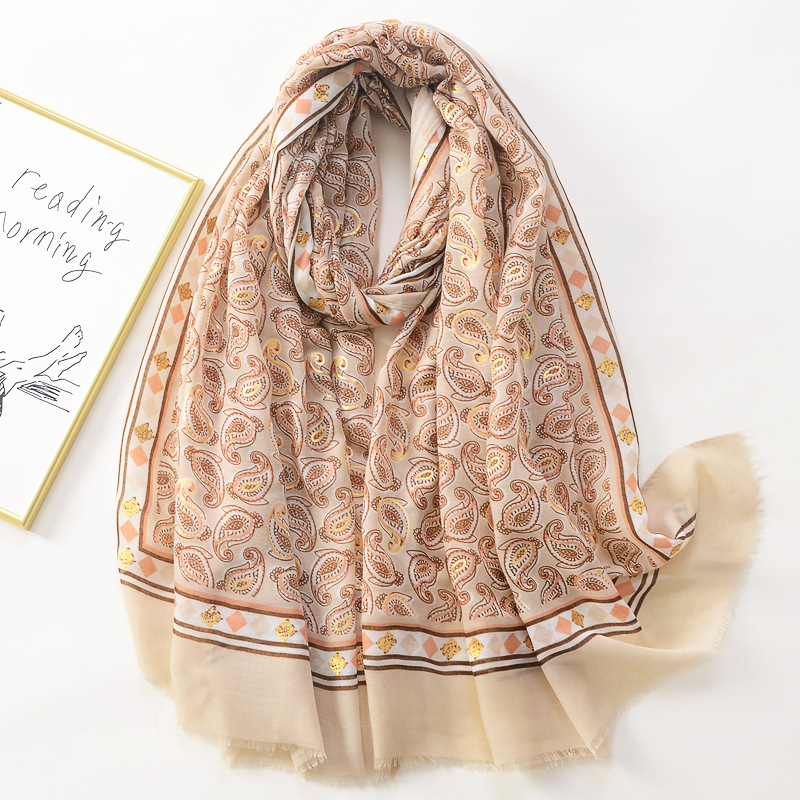 El comercio exterior de exportación de plata caliente anacardo impresión algodón y lino sensación bufanda de seda versátil moda bufanda grande viajes protector solar Toalla de playa
