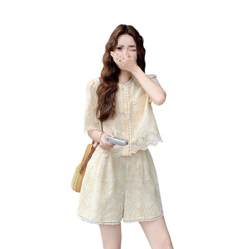 ライトイエローのヘビーウェイト刺繍スーツ女性用 2025 夏新作フレンチレーストップワイドレッグパンツ 2 点セット|undefined