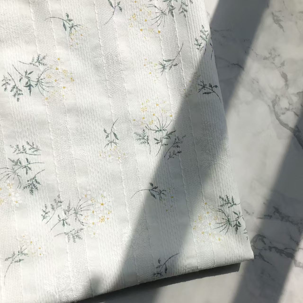 carousel-thumb-1
