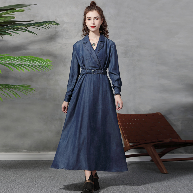 Autumn elegant suit