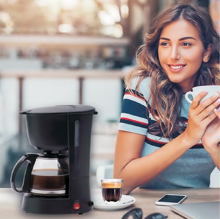 Transfronteriza americana semiautomática cafetera comercial mini automática doméstica pequeña conveniente cafetera de goteo manual