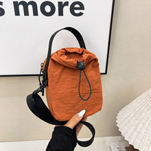 �\���֙C���¿������๦��б�����Ů���e�μ���������Kˮ����