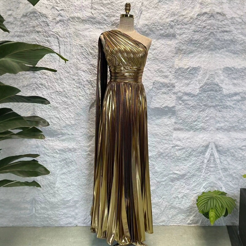 European Style Fashionable Glossy Pleated Organza Ruffle Off-Shoulder Waist-Cinching Long Dress Gown