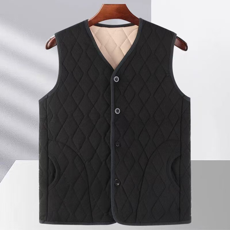 New autumn and winter thickened fleece vest for men, designed for middle-aged and elderly fathers, providing warmth and insulation, and featuring a fleece lining to protect against the cold