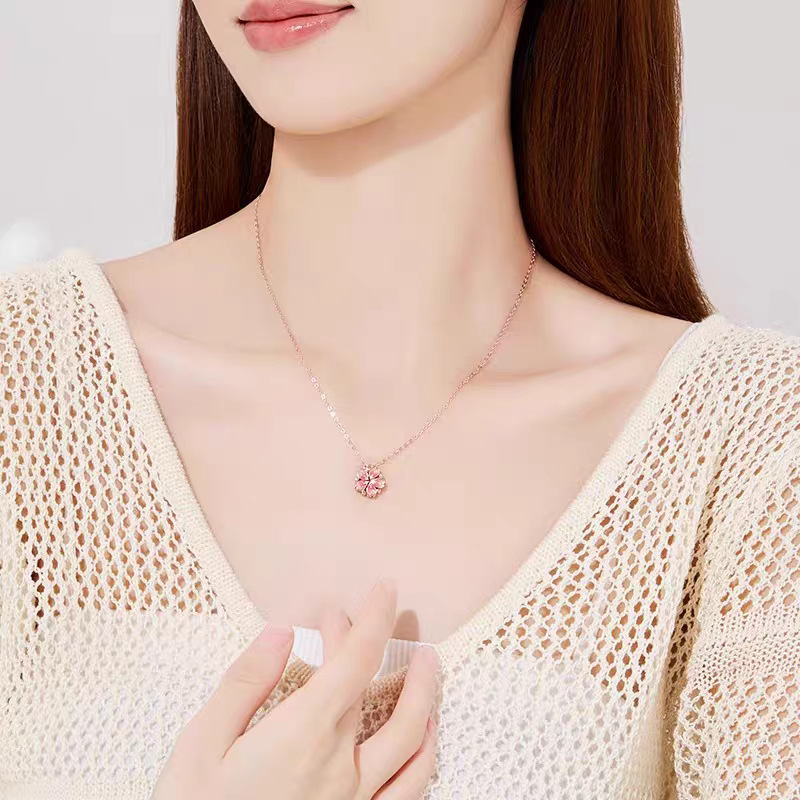 2025新款一式双戴四叶草项链女轻奢小众高级感磁吸设计吊坠饰品|undefined