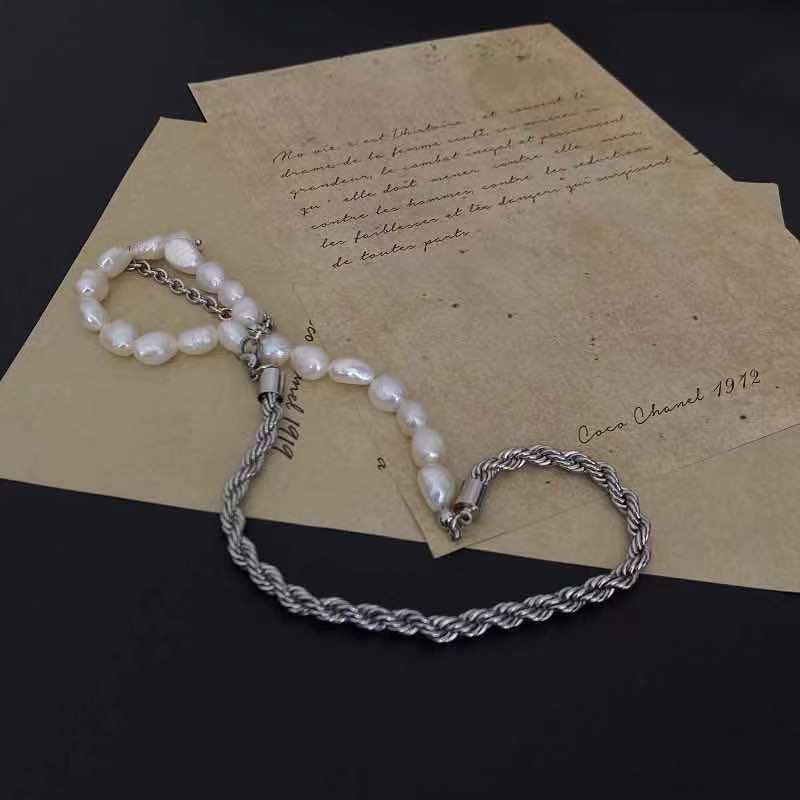 e21892b806bdbdb0df06eb55977336