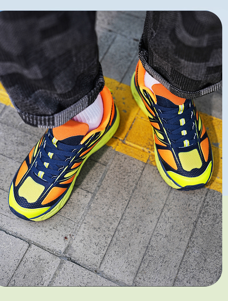 Plus Zapatillas para correr Hombre Zapatilla de deporte Triple Blanco Rojo Metálico Plata En todo el mundo Fire Ice Oreo Hyper Sky Bule Rainbow Grey Neon Men_voghion.com