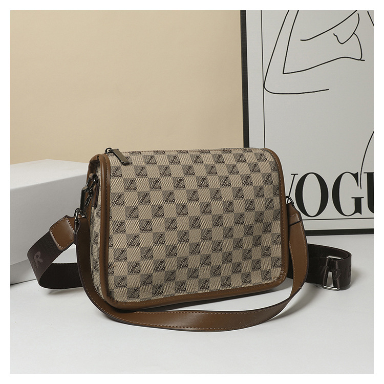 Netizen Women's 2024 New Popular Fashion Print Crossbody Small Square Versatile Broadband Shoulder Pea Bag_voghion.com