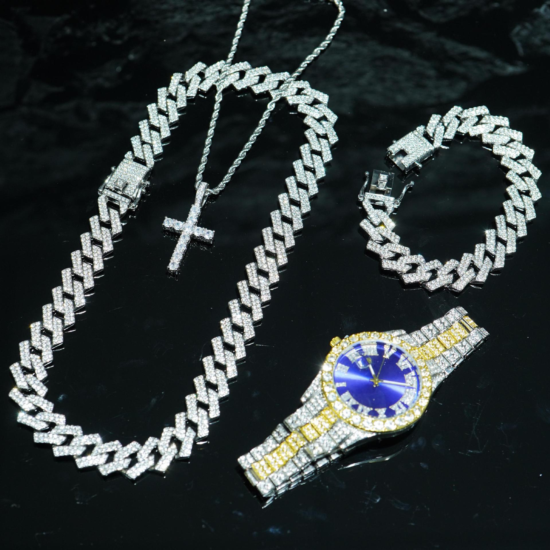 Aleación Hip Hop Diamond Reloj romano Juego de pulsera cubana Calendario de aleación de zinc Reloj de cuarzo wristwatches