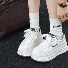 韩版厚底小白鞋女2025新款加绒百搭小个子松糕鞋运动轻便休闲板鞋
