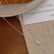 ����ĩs925���y���yţ�ǰ���Ů��Ԫ����³������i��n��ë��