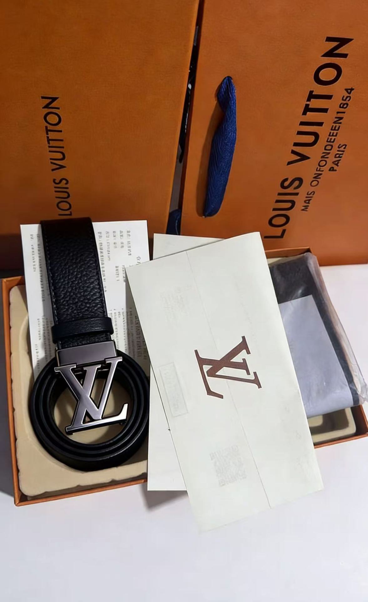 Gun v automatic buckle / 100cm