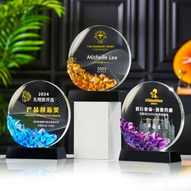 奖杯;奖牌;纪念盘