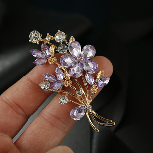 New Korean style flower corsage alloy electroplated rhinestone glass Bouquet brooch pin in stock factory wholesale