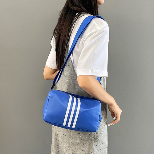 Large Capacity Women's New Korean Style Fashion Crossbody Bag with Trendy Oxford Cloth Logo Print Shoulder Bag Best Selling