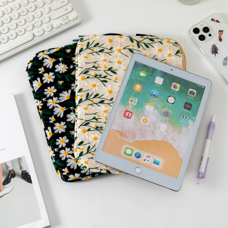 Embroidered Quilted Tablet Bag Little Daisy 15inch Inner Sleeve Laptop Storage Protective Cover Portable