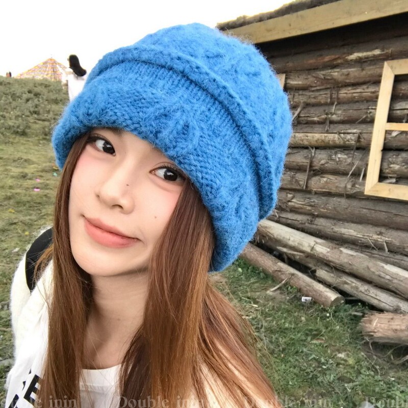 Korean Style Cable Knit Beanie Hat for Women, Fashionable and Warm, Versatile, Makes the Face Look Smaller, Turban Hat
