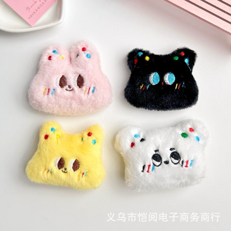 新商品の個性的な猫のぬいぐるみが可愛いです。|undefined