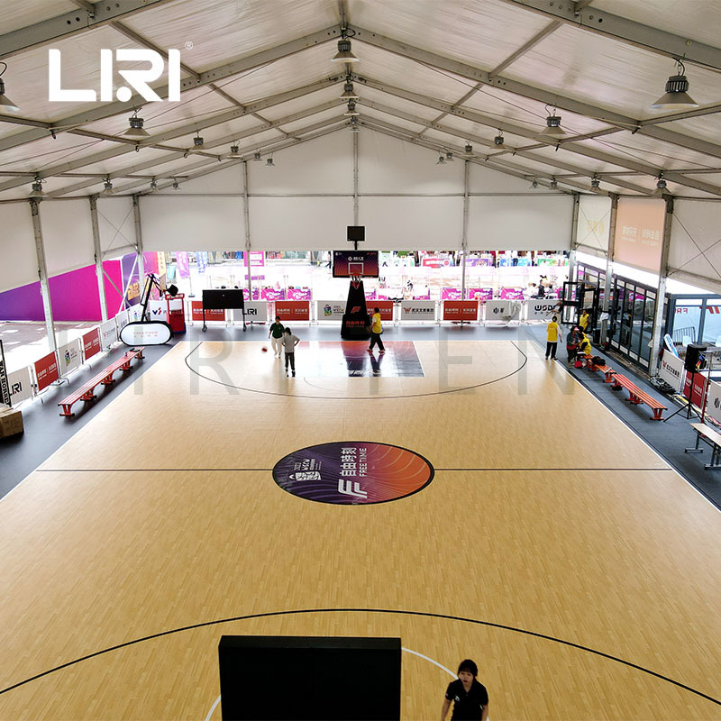 ���շ�ˮ������������¥�����򳡴�����ͻ���չ����