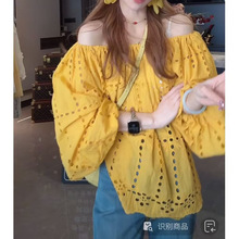 韩系纯棉蕾丝绣花一字肩衬衫春夏宽松镂空灯笼袖上衣