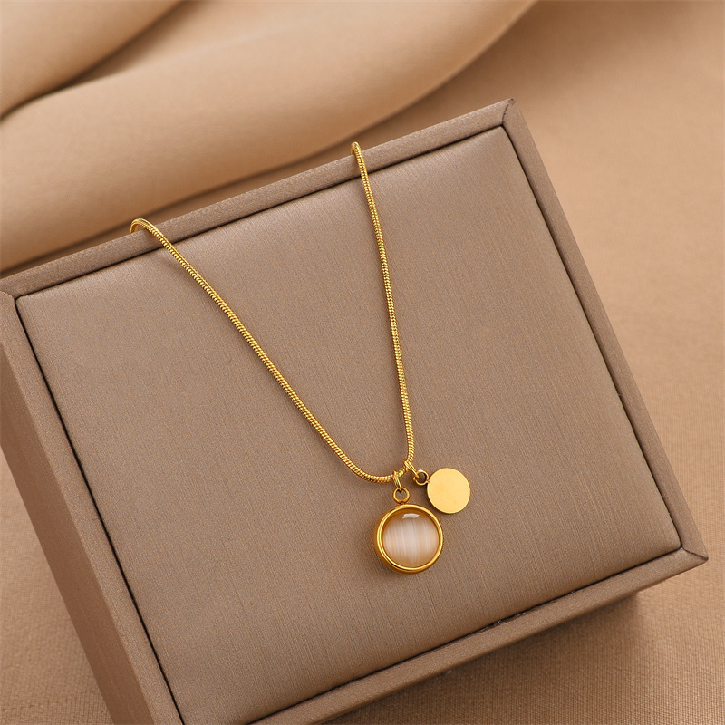 Collar de acero de titanio nuevo transfronterizo, joyería femenina, personalidad de moda, venta caliente simple, joyería de cadena de clavícula femenina, collar creativo image 194