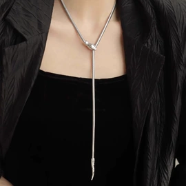 耳环;项链;耳钉