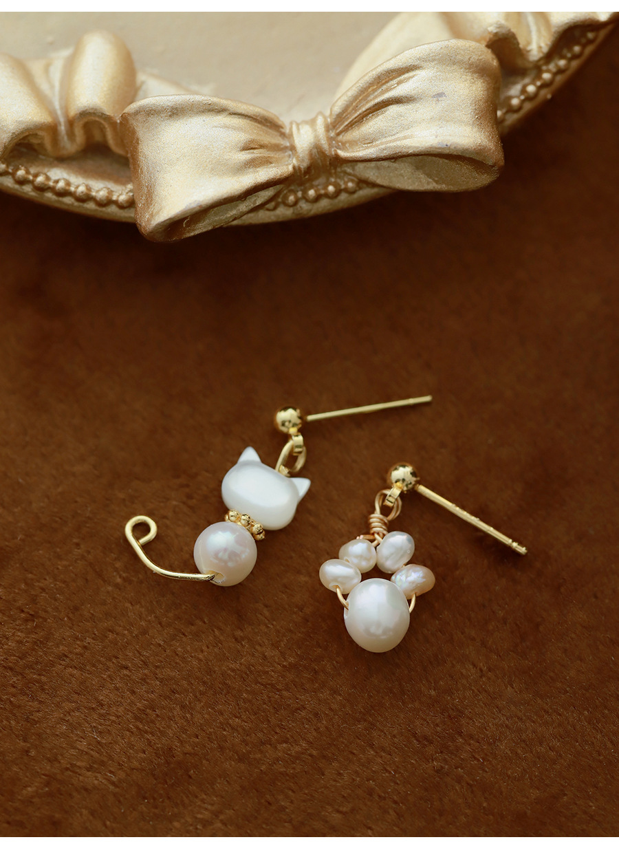 1 Pair Vacation Simple Style Flower Plating Imitation Pearl Drop Earrings display picture 6