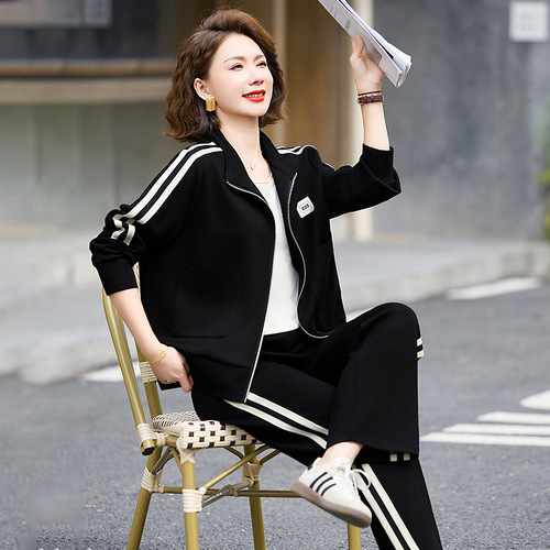 Fashionable and fashionable middle-aged and elderly mother suits for women fashionable middle-aged people clothes for spring sports two-piece set for women jogging shirts