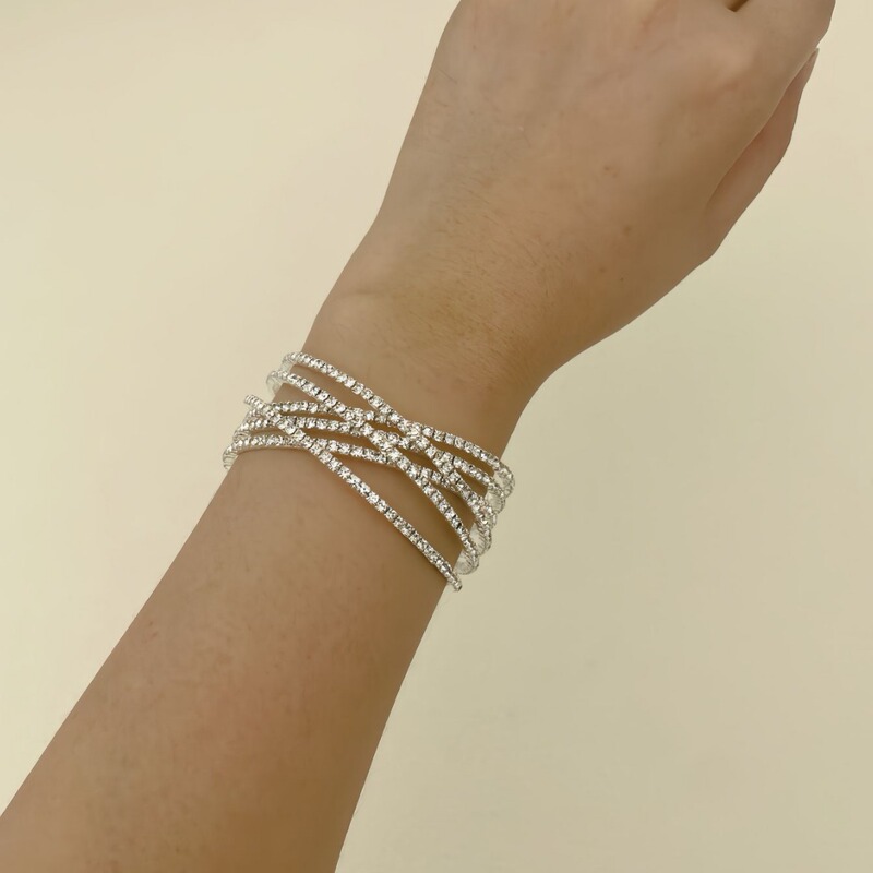 A Korean-style European and American-style open multi-layer bracelet jewelry fashion bridal bracelet rhinestone elastic diamond bracelet bracelet