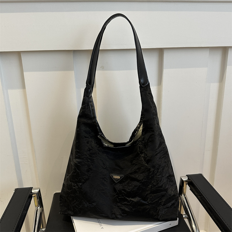 Bolso para mujeres 2024 nuevo este año popular bolsa de gran capacidad bolsa de hombro de verano universal bolsa de clase de estudiantes universitarios