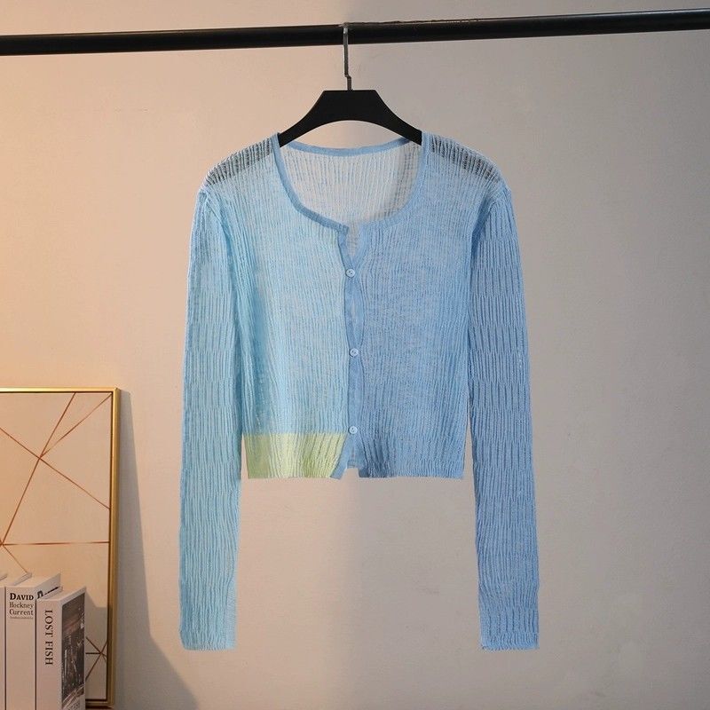 Color-Blocked Ice Silk Knit Cardigan for Women, Summer Thin Sun Protection Clothing, Short Style for Petite Figures, Trendy Air Conditioning Cover-Up Color-Blocked Ice Silk Knit Cardigan for Women, Summer Thin Sun Protection Clothing, Short Style for Petite Figures, Trendy Air Conditioning Cover-Up
